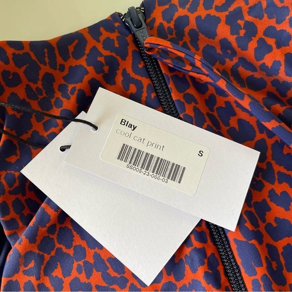 Oy Surf Apparel One Piece Surf Suit “Blay” - Cool Cat Print - Size Small - Picture 14 of 14